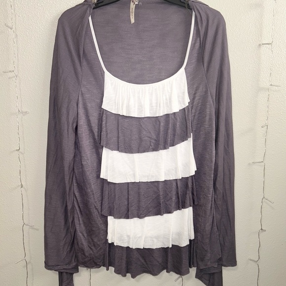 Andrea Missy Ruffled Layered Cardigan Top - Picture 2 of 6